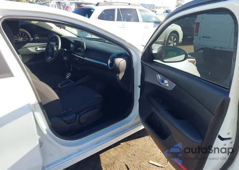 2024 Kia Forte Lxs из США, поврежденный, VIN 3KPF24AD5RE715986